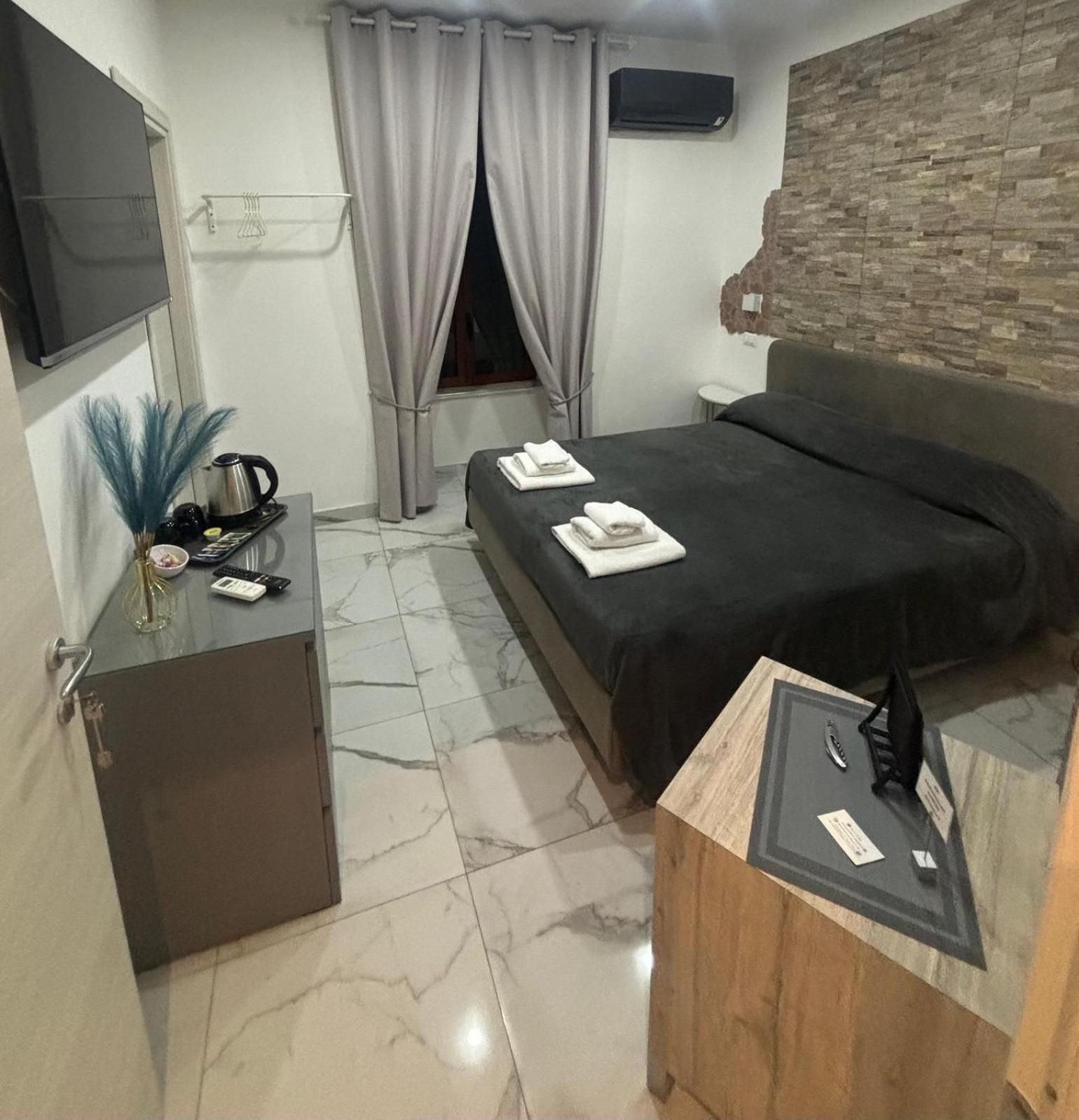 נאפולי B&B Alla Stazione מראה חיצוני תמונה